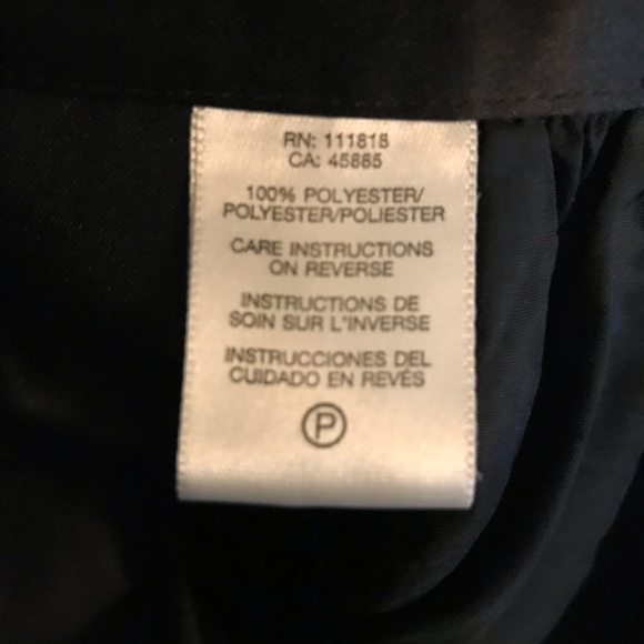 Adorable Michael Kors Size 4 Black mini skirt - Picture 5 of 6